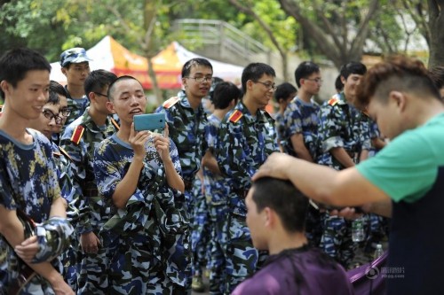 ��ѵ����ͷ��ʼ