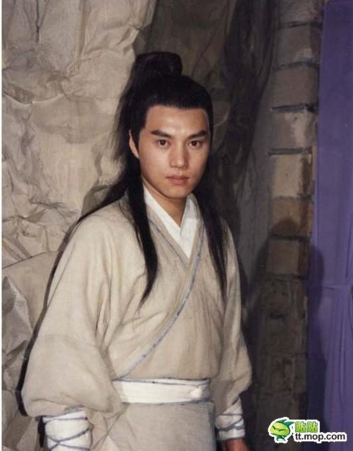 �����̵㣺�������Ӿ��е�100λ��˧����˥�磩