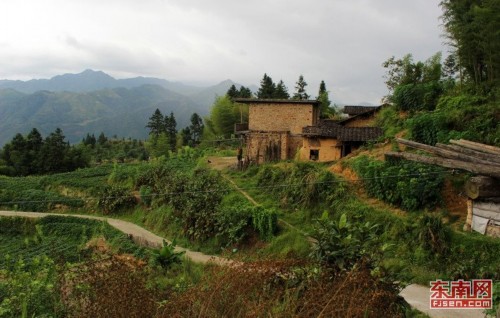 13�ꡰ�ڻ�������ÿ�ܶ��н�30������ѧ