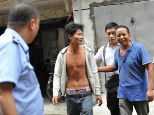 С��ֵ�����̨����н�� �ϰ��ֳ���Ǯ����