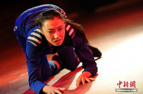 ����Ů���ǽ�ﳪ������������