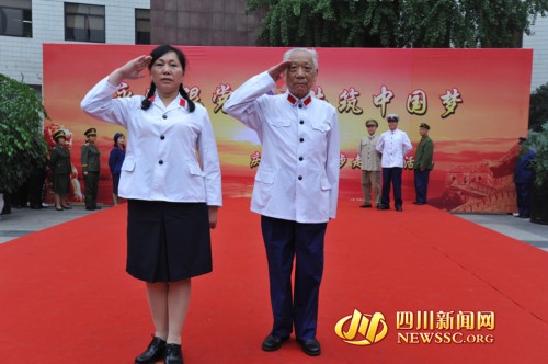 ����T̨��չʾ��������8�׾���