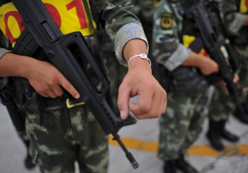 ���壺600��ս��Ӣ�۷�Ծ� ��սAPEC