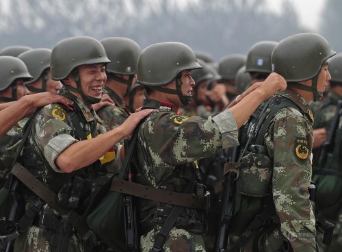 ���壺600��ս��Ӣ�۷�Ծ� ��սAPEC