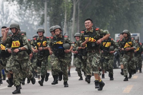 ���壺600��ս��Ӣ�۷�Ծ� ��սAPEC