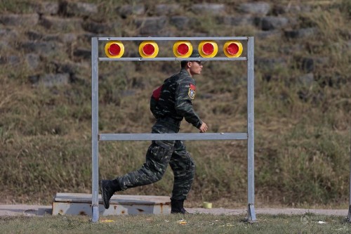 ���壺600��ս��Ӣ�۷�Ծ� ��սAPEC