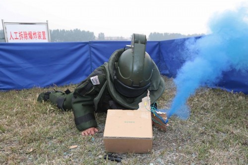 ���壺600��ս��Ӣ�۷�Ծ� ��սAPEC