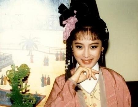 �̵�Ӱ�Ӿ��и���Сʦ�� ������������ͼ��