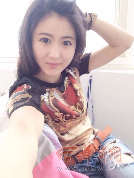 ����19�갩֢��ŮЦ������