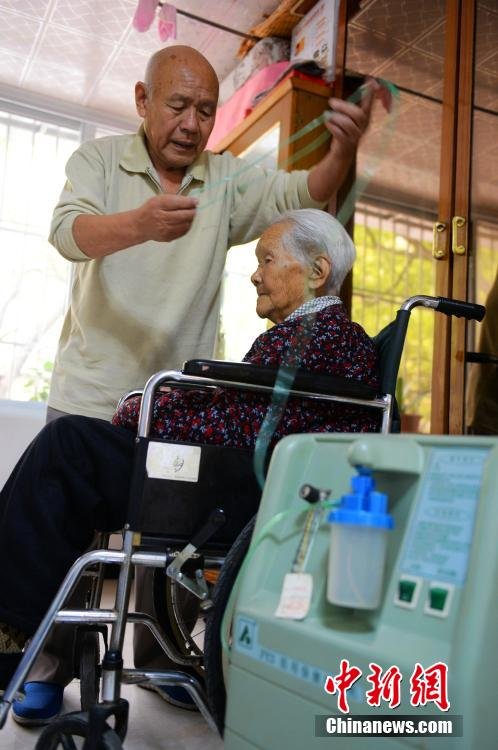 82����Ӻ�����102����ĸ��