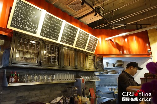 �������ǵĺ�����ը���ֵܡ�