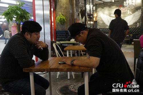 �������ǵĺ�����ը���ֵܡ�