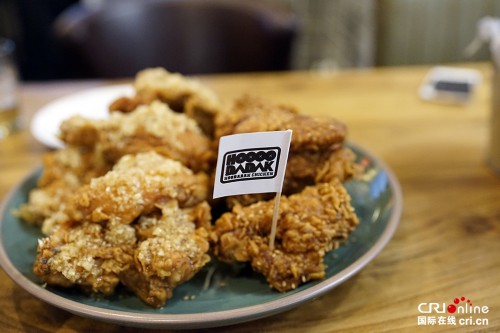 �������ǵĺ�����ը���ֵܡ�