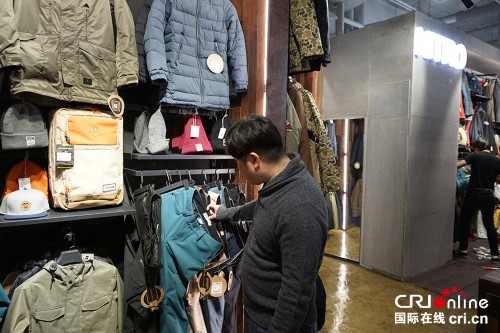 �������ǵĺ�����ը���ֵܡ�