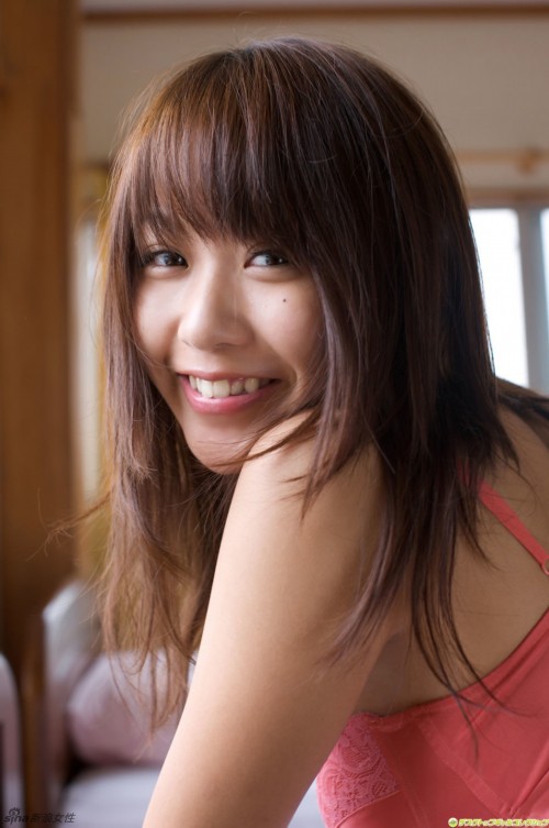 �ձ�����Ů���������±Ȼ����Ƭ ��������