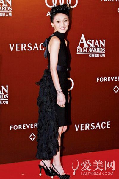  Ů��������© �����ɶ���ȹ�㵹����