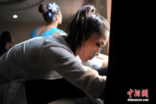 ʵ�ĸֹ��������̨����