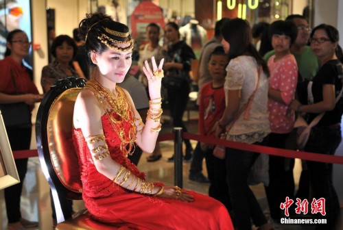 ��Ů���������ƽ���������