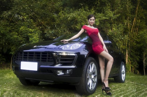 Ů��ѧ���ļ�ְ������ĸ�������ò����