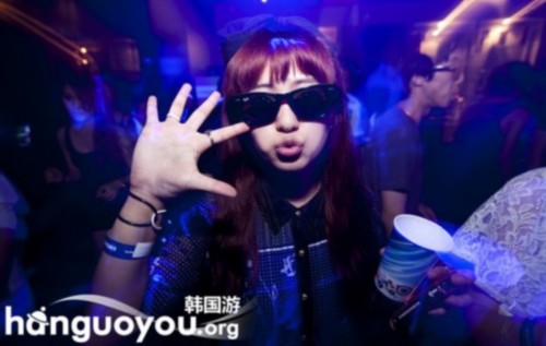 ʵ�ĺ���ҹ����Ů����ͼ����10��