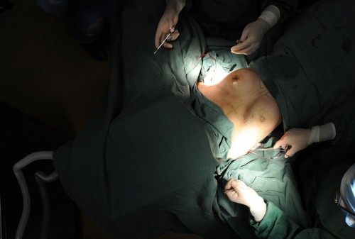 ʵ�ģ�Ů��ѧ����38��¡��ȫ����