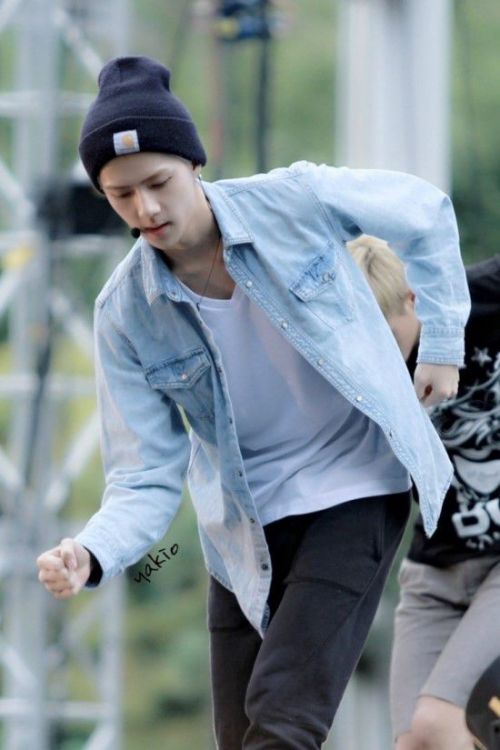 EXO¹��bigbangȨ־�������� ����������������ñ�ӿ�