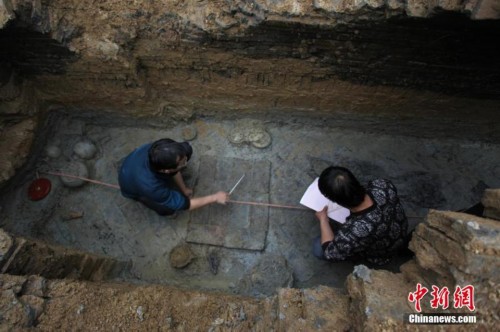 ��������־��1700��������Ĺ�� �����������