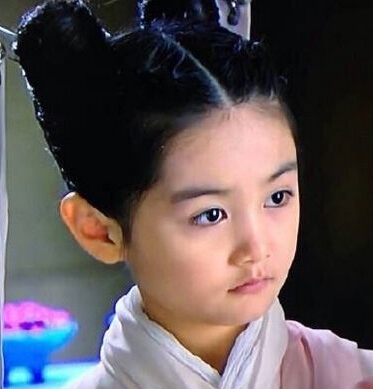 ��������¡��ײ����²ۣ�С��Ůײ�������(ͼ)