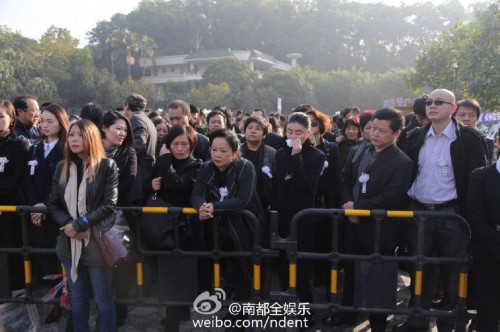 ����Ҧ������������ʽ���� ���Ժ����ͱ�