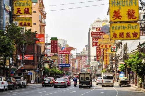 һ���������������˽ֵ���Ƭ