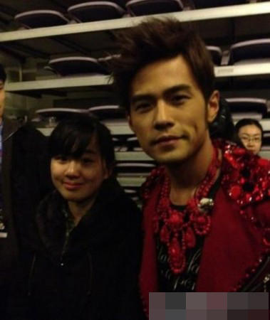 ��ͼ���Ϸ�ɹŮ������ֵ��Ƭ ���̲�����ͬУ