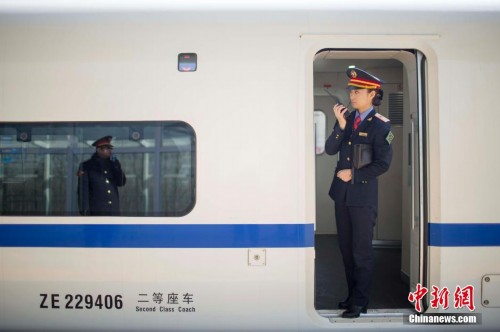 ͼƬ���£�ƽ���г�����һ��