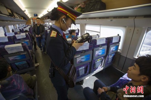 ͼƬ���£�ƽ���г�����һ��