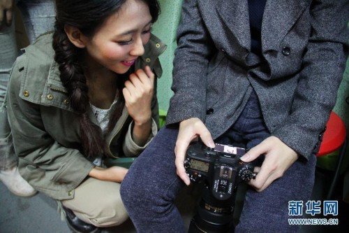 ��ѧ����Ů�ɵ��ճ� ���칤������ѧϰ