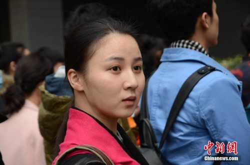 ��Ӱ����ϵ���Խ��� 324����������50����