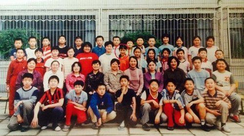 ���ϣ�Ů��ʮ�˱�