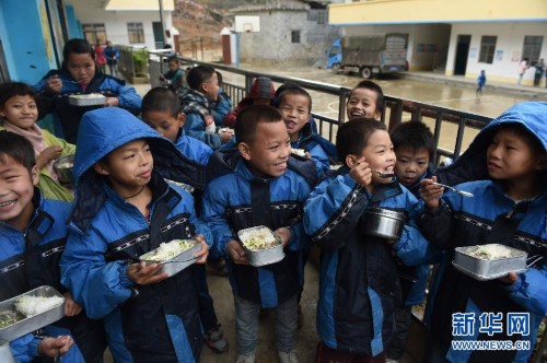 ͼƬ���£���𡰴�ͨ�̡���Ū��Сѧ