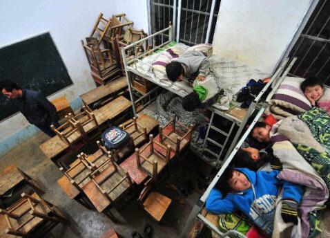 走近山区寄宿生:不吃早餐冬天穿凉鞋被视为“习惯” 走近山区寄宿生:不吃早餐冬天穿凉鞋被视为“习惯”