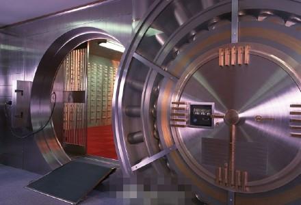 伦敦珠宝街保险库被洗劫 约18亿元珠宝现金失