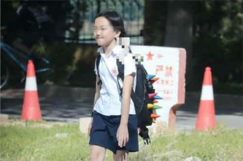 9������У�������ع� �������㳤��ͷ������