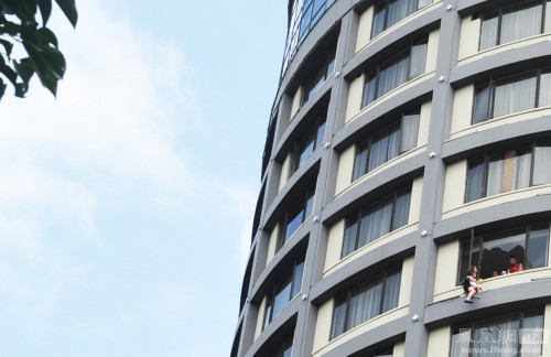 Ů�Ӵ�Ů����¥����� �ֳ������