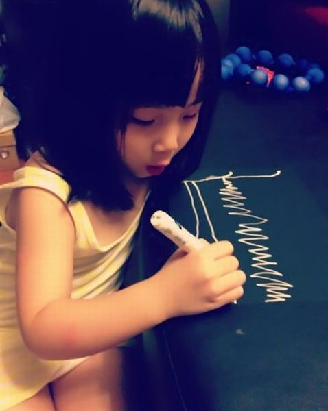 ��ޱ١��Ϊ�Ϸǻ���Ů��������̾���ǻ�����Ǻ�