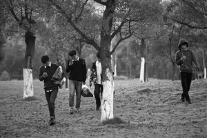 У԰���ѧ������·�߿��ֻ�