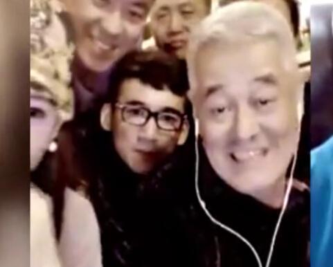 �Ա�ɽ����YYֱ���� ��ͷ�׷��׳�����������