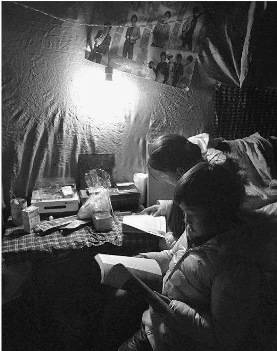 һ�߼��Ʒһ�ߵ������14��Ů�����Գ���һ����