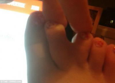 腐国妹子也是颇为自信“我觉得如果我死了,我的脚倒有可能万古流芳。”