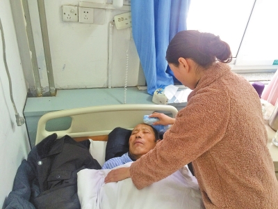 河南一医院新上岗护士错输血 病人出现异常反应 河南一医院新上岗护士错输血 病人出现异常反应