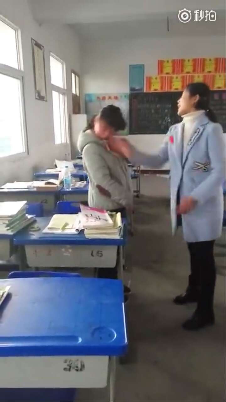 ��Ů��ʦ50����ѧ��10������� У����Ӧ(ͼ)