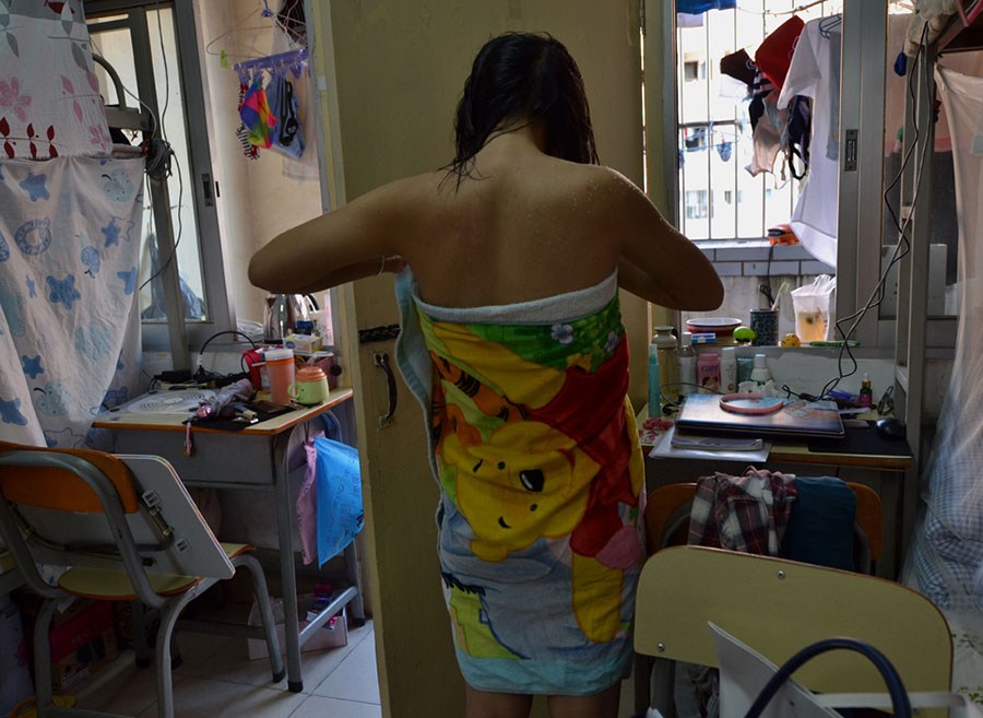 ������ѧ���㡶Ů��ѧ�����ᡷ�� ��ʵ��¼Ů����������