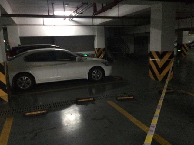 2����Ѯ�������������� һ�˱�ͱ����